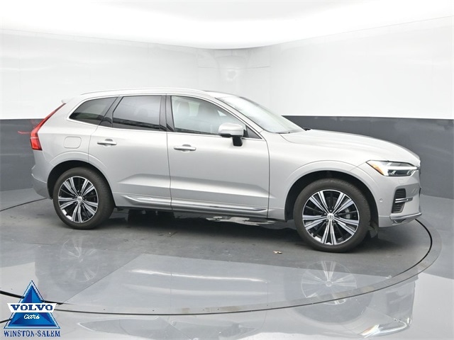 2022 Volvo XC60 Inscription's photo