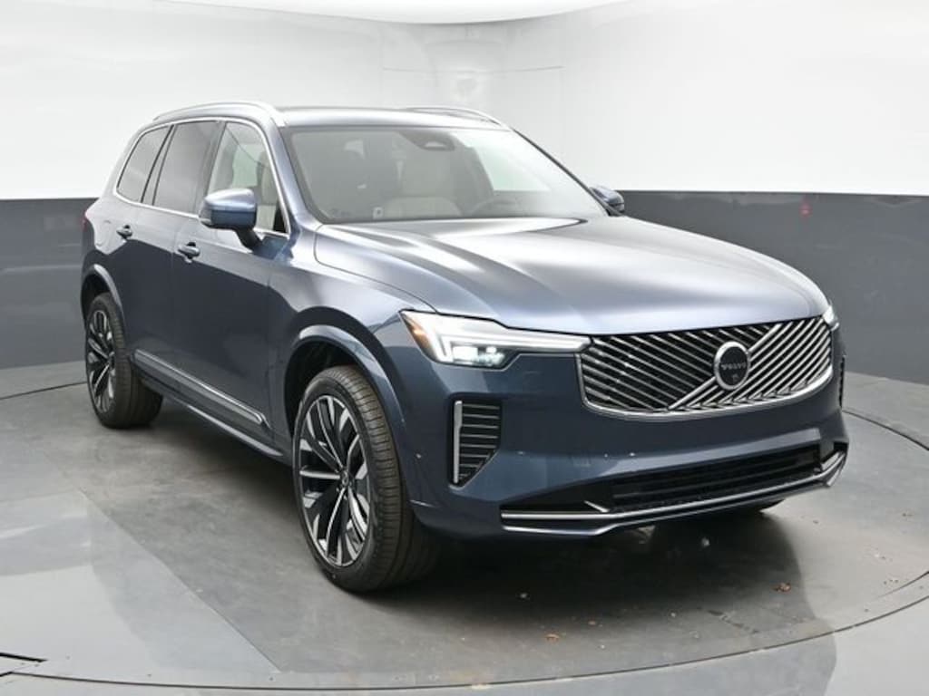 New 2026 Volvo XC90 B6 Plus 7-Seater SUV