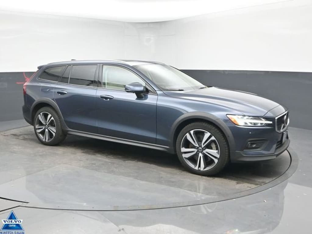 Used 2023 Volvo V60 Cross Country B5 Plus Wagon