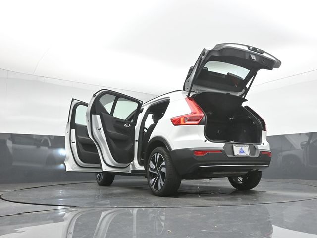 2024 Volvo XC40 Plus - Photo 50