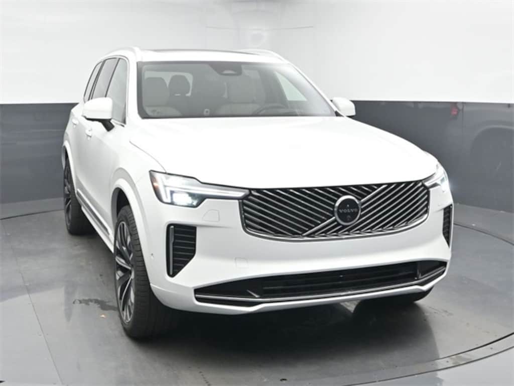 New 2026 Volvo XC90 B6 Ultra 7-Seater SUV