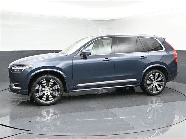 2025 Volvo XC90 Plus photo 4