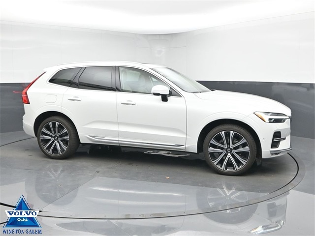 2023 Volvo XC60 Ultimate's photo