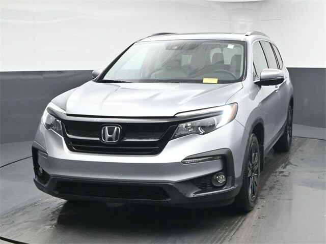 2022 Honda Pilot SE photo 3