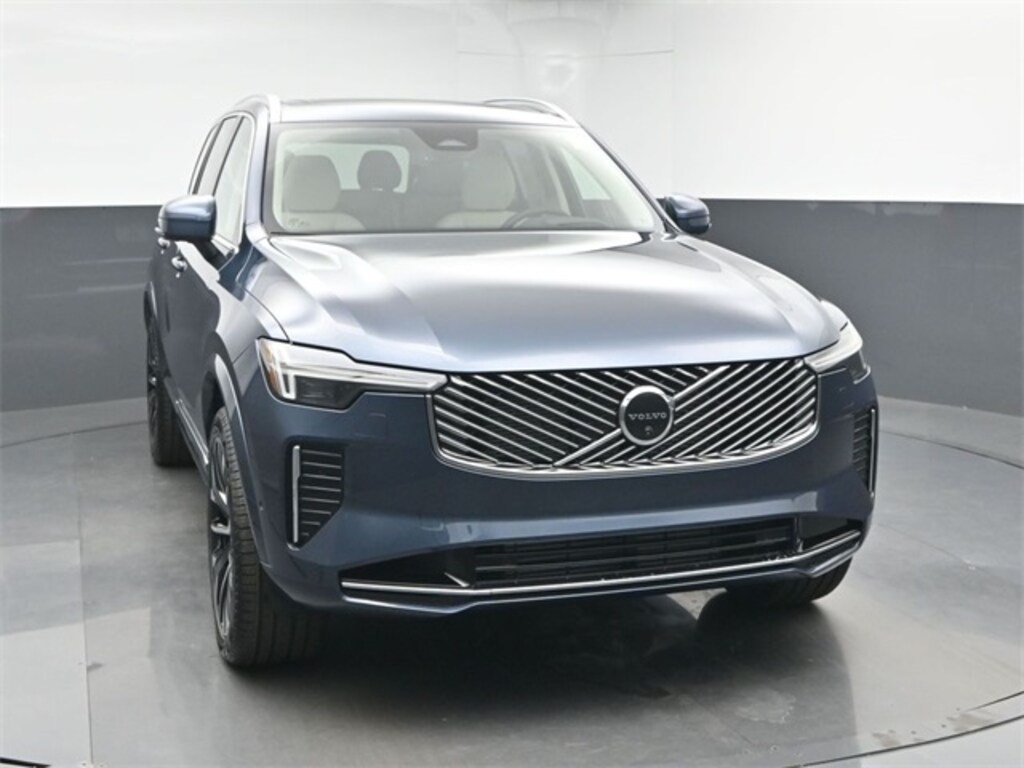 New 2026 Volvo XC90 plug-in hybrid T8 Ultra 7-Seater SUV