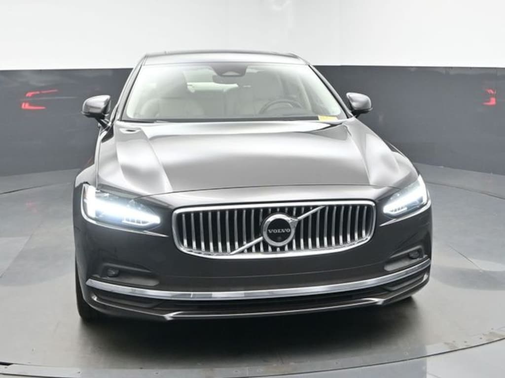 Used 2023 Volvo S90 Ultimate Sedan