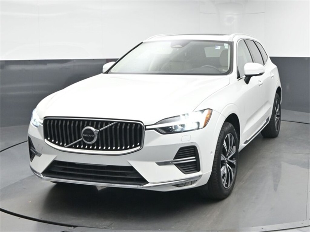 Used 2023 Volvo XC60 B5 Plus Bright Theme SUV