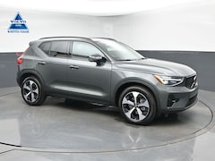 2026 Volvo XC40 B5 Plus AWD V26299 SUV