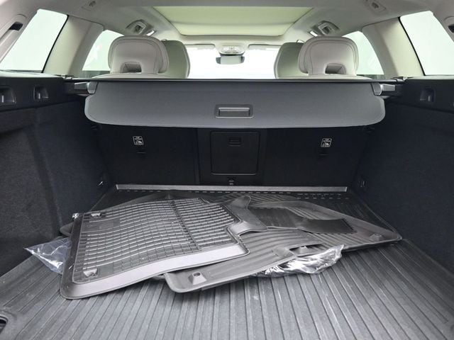 2024 Volvo V60 Cross Country Plus - Photo 31