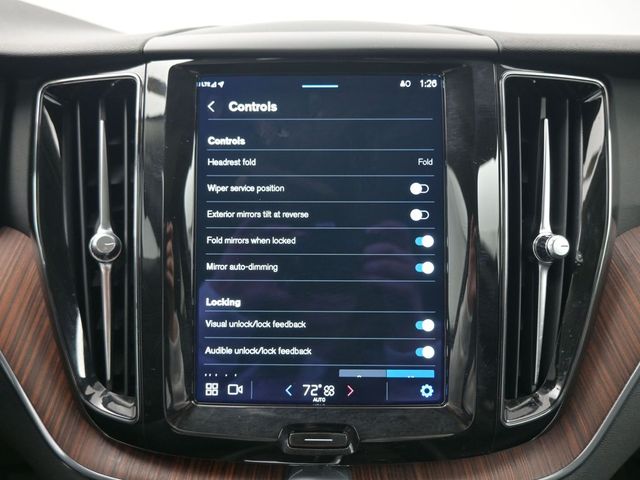 2023 Volvo XC60 Plus - Photo 16