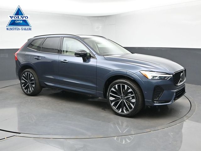 2026 Volvo XC60 B5 Ultra Dark AWD's photo