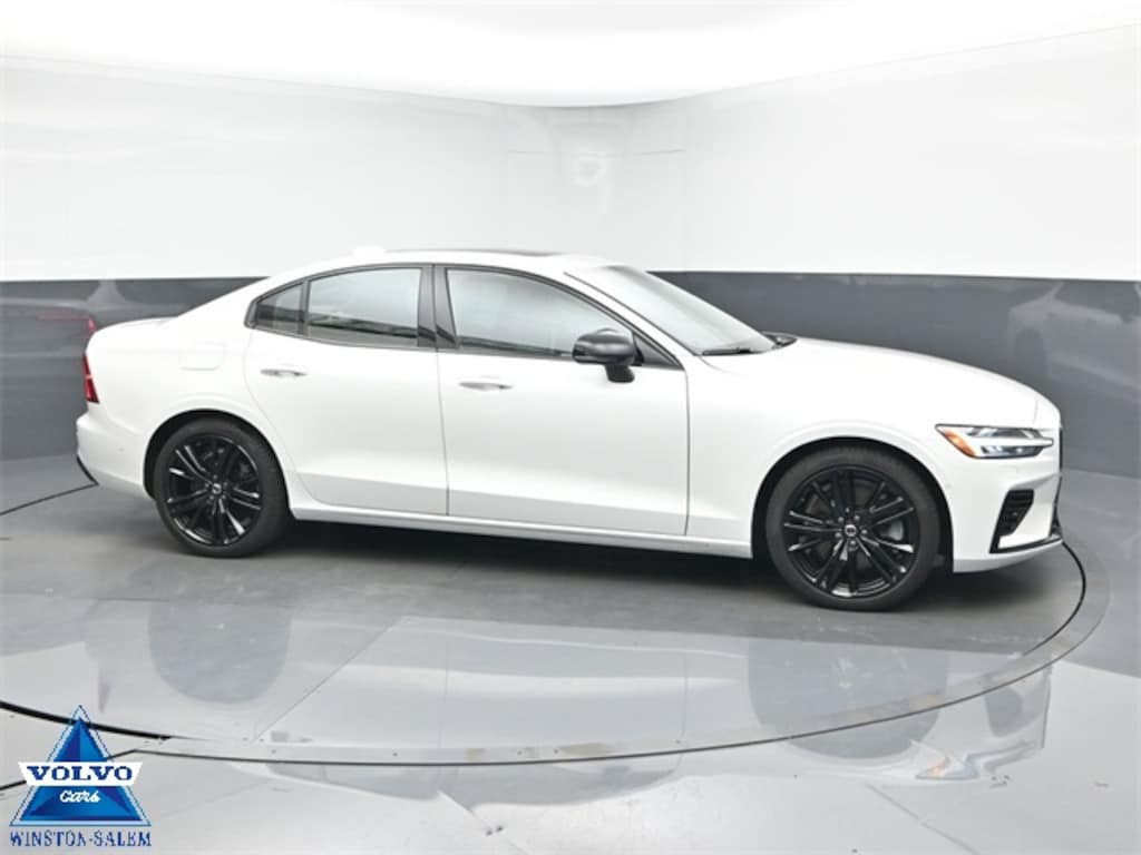 Used 2024 Volvo S60 Recharge Plug-In Hybrid Ultimate Sedan