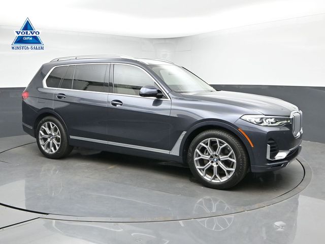 2019 BMW X7 xDrive40i's photo