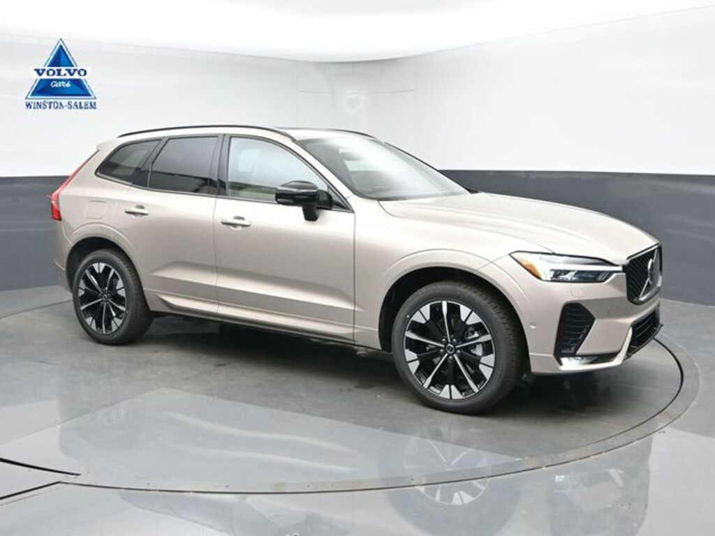 New 2026 Volvo XC60 B5 Plus SUV