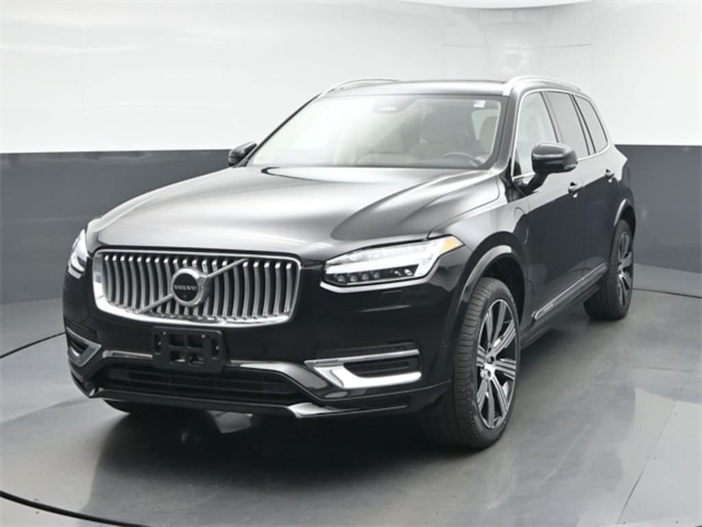 Used 2023 Volvo XC90 Recharge Plug-In Hybrid T8 Plus Bright Theme 7 Passenger SUV