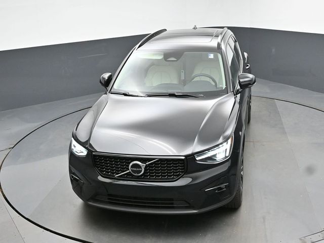 2024 Volvo XC40 Plus - Photo 46