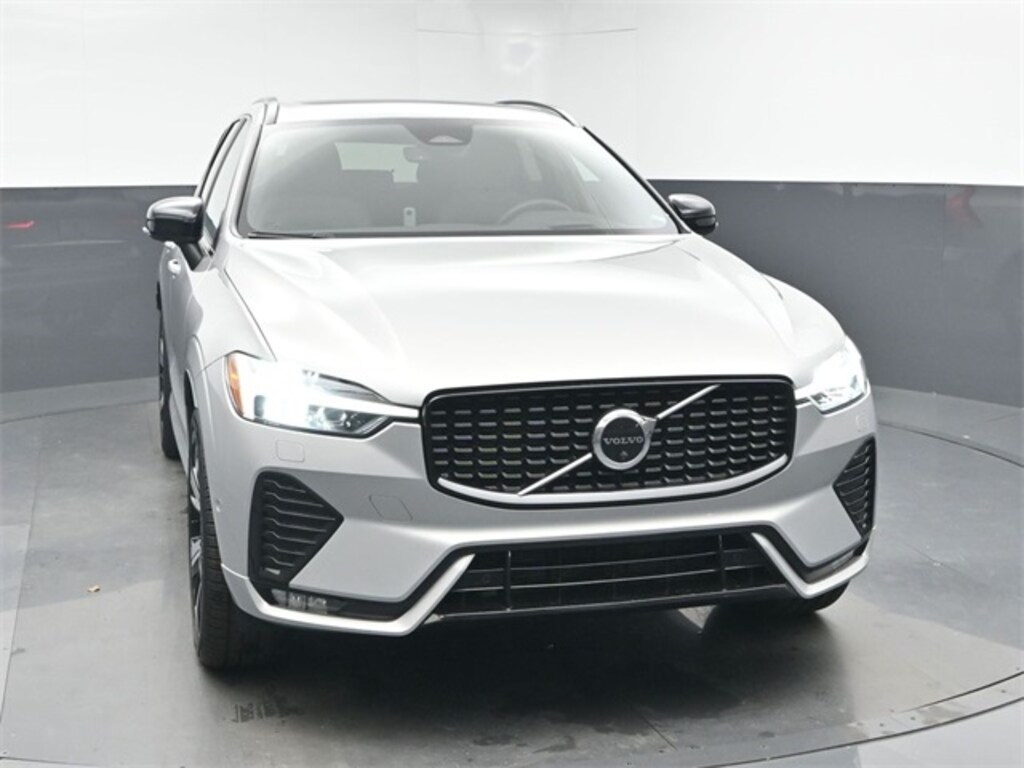 Used 2023 Volvo XC60 B5 Ultimate Dark Theme SUV
