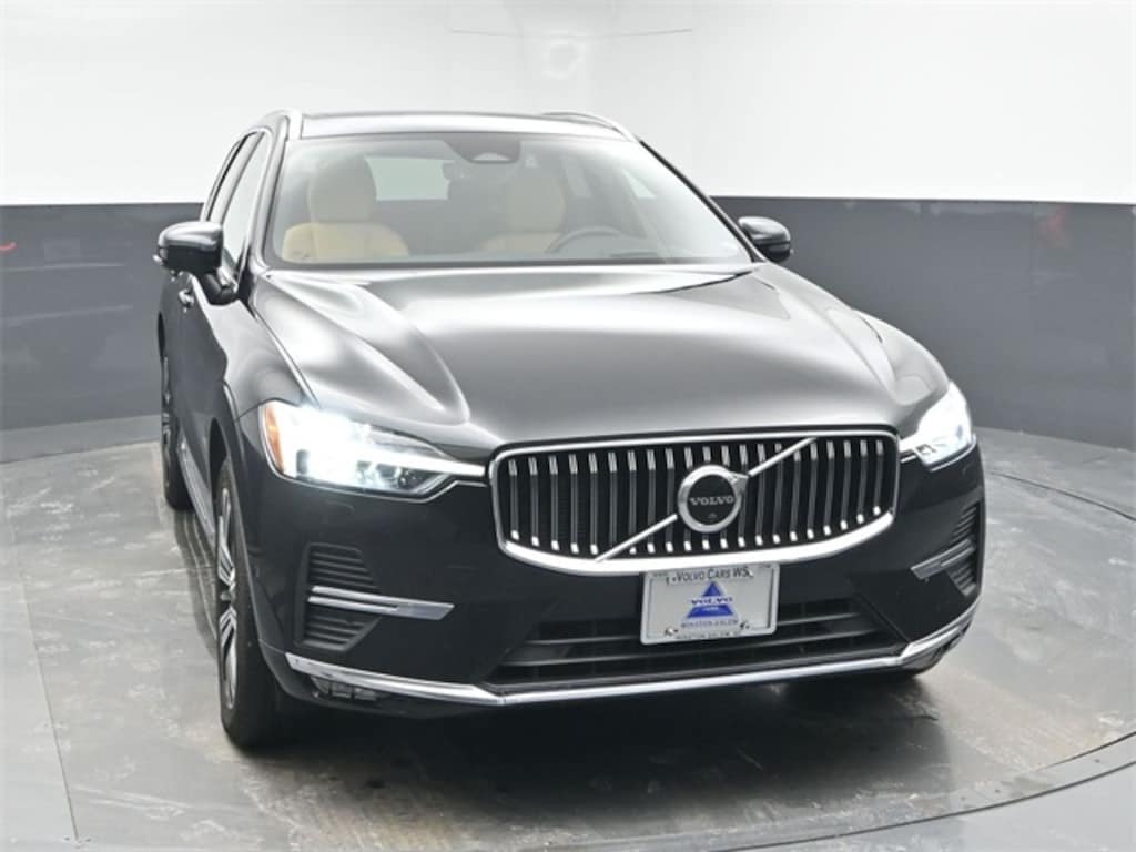 Used 2023 Volvo XC60 B6 Ultimate Bright Theme SUV