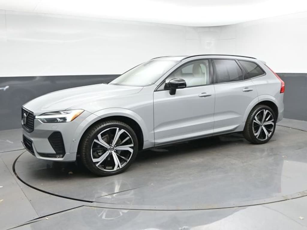 Used 2024 Volvo XC60 B5 Ultimate Dark Theme SUV