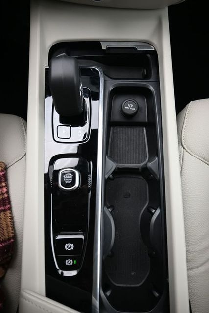 2024 Volvo V60 Cross Country Plus - Photo 11