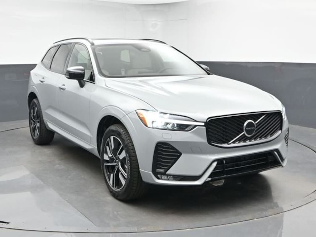 New 2026 Volvo XC60 B5 Core SUV