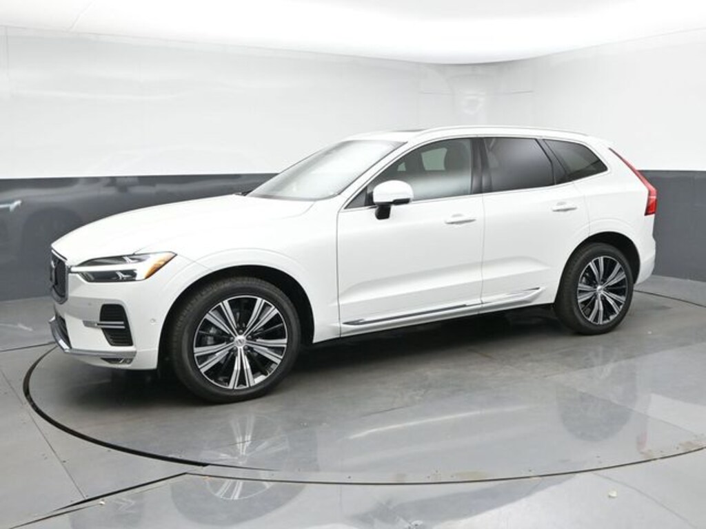 Used 2023 Volvo XC60 B5 Plus Bright Theme SUV