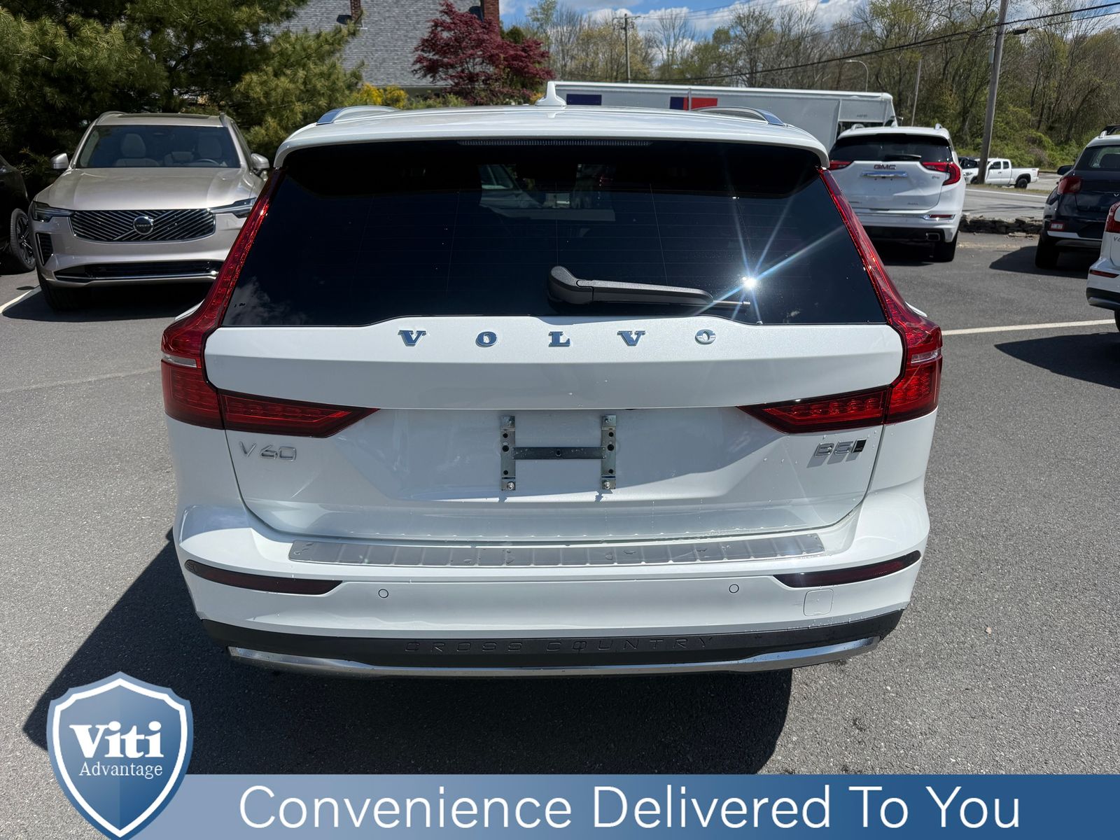 2026 Volvo V60 Cross Country Ultra - Photo 7