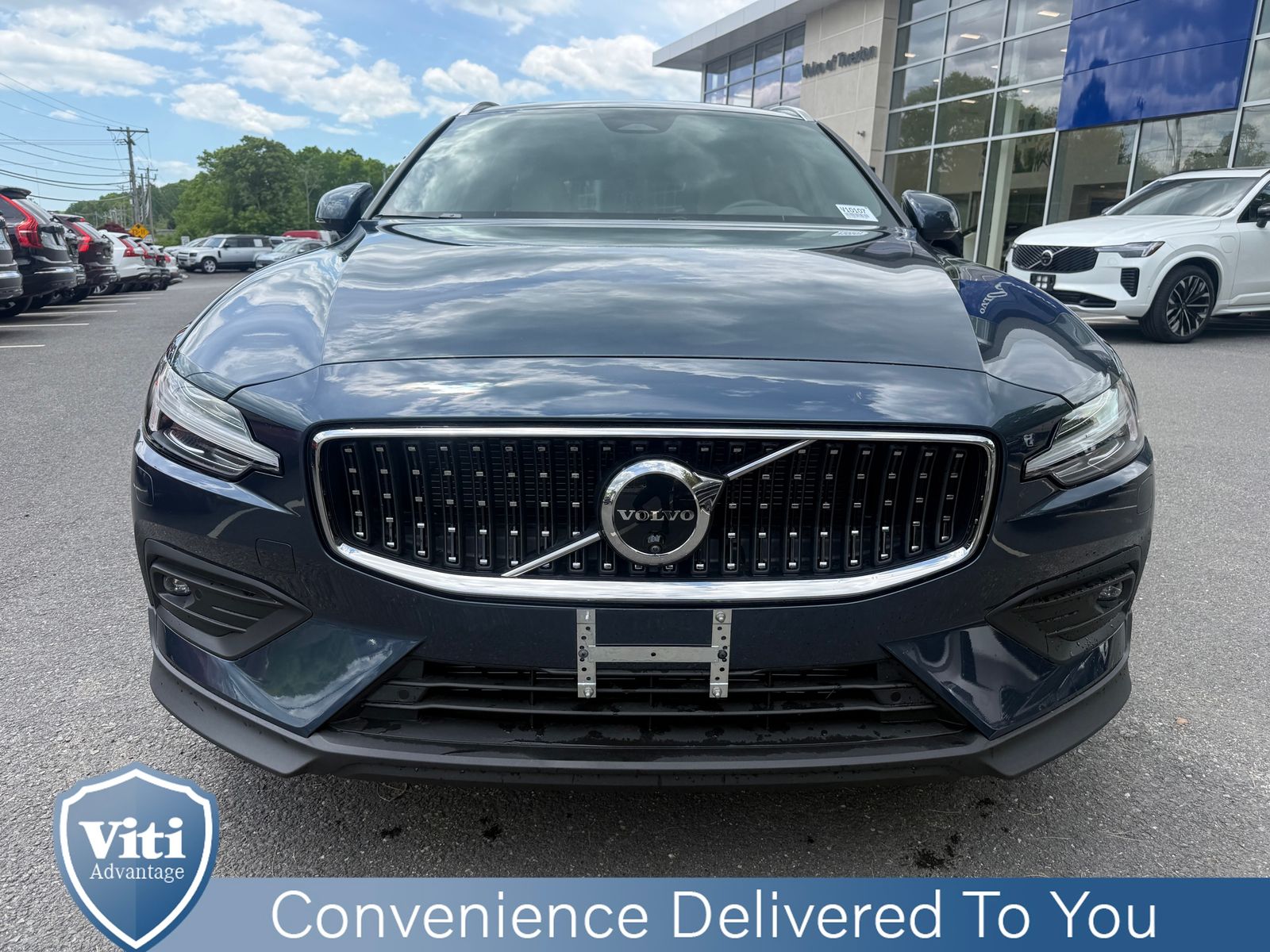 2026 Volvo V60 Cross Country Ultra - Photo 3