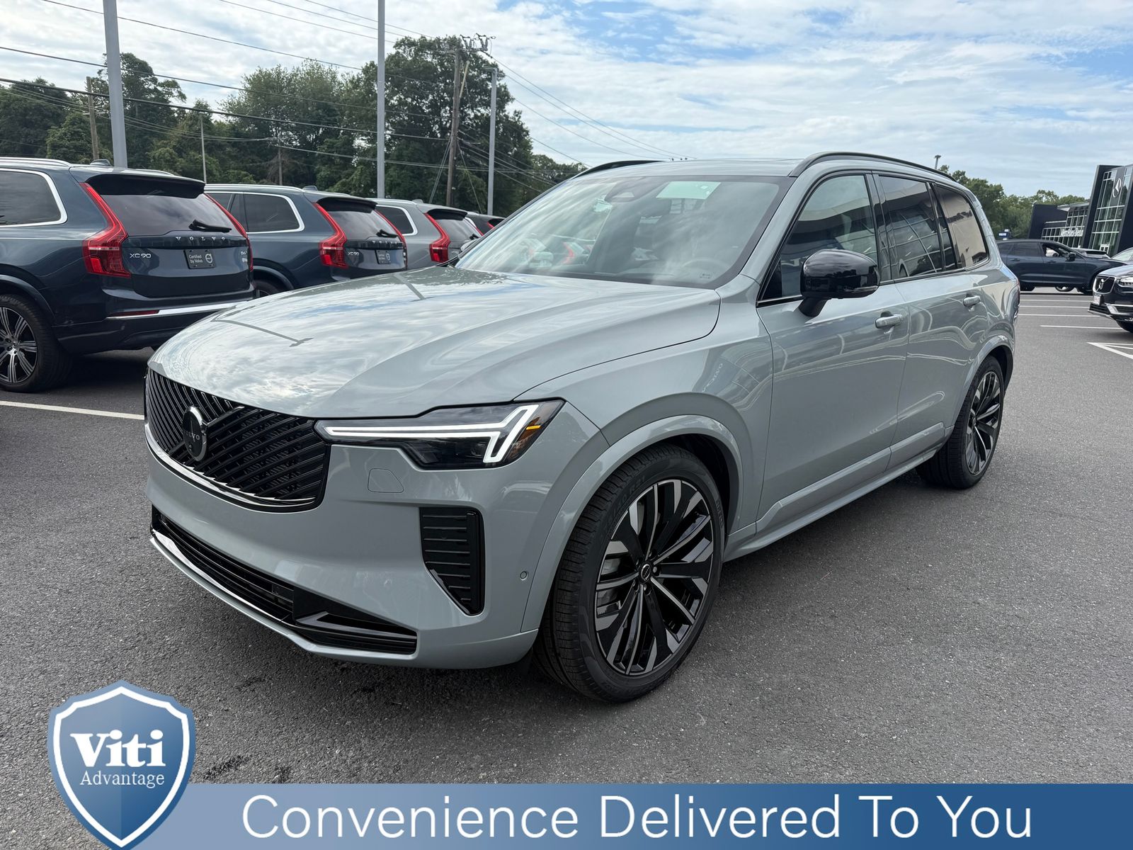 2026 Volvo XC90 photo 4