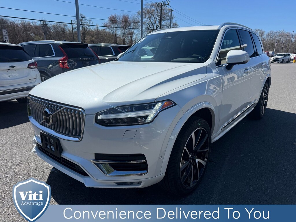 Used 2023 Volvo XC90 B5 AWD Plus SUV