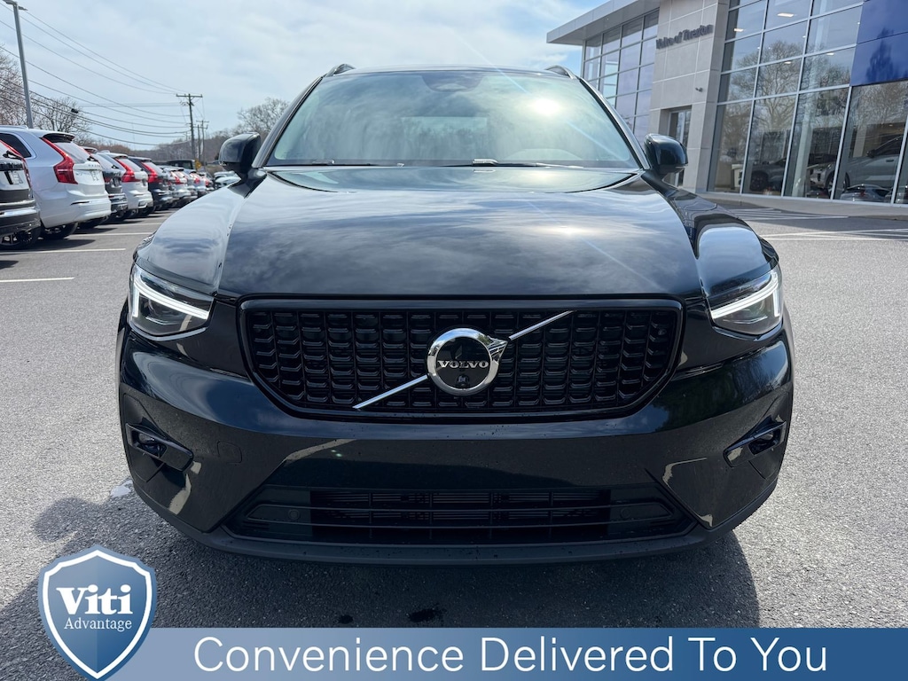 New 2026 Volvo XC40 B5 Plus SUV