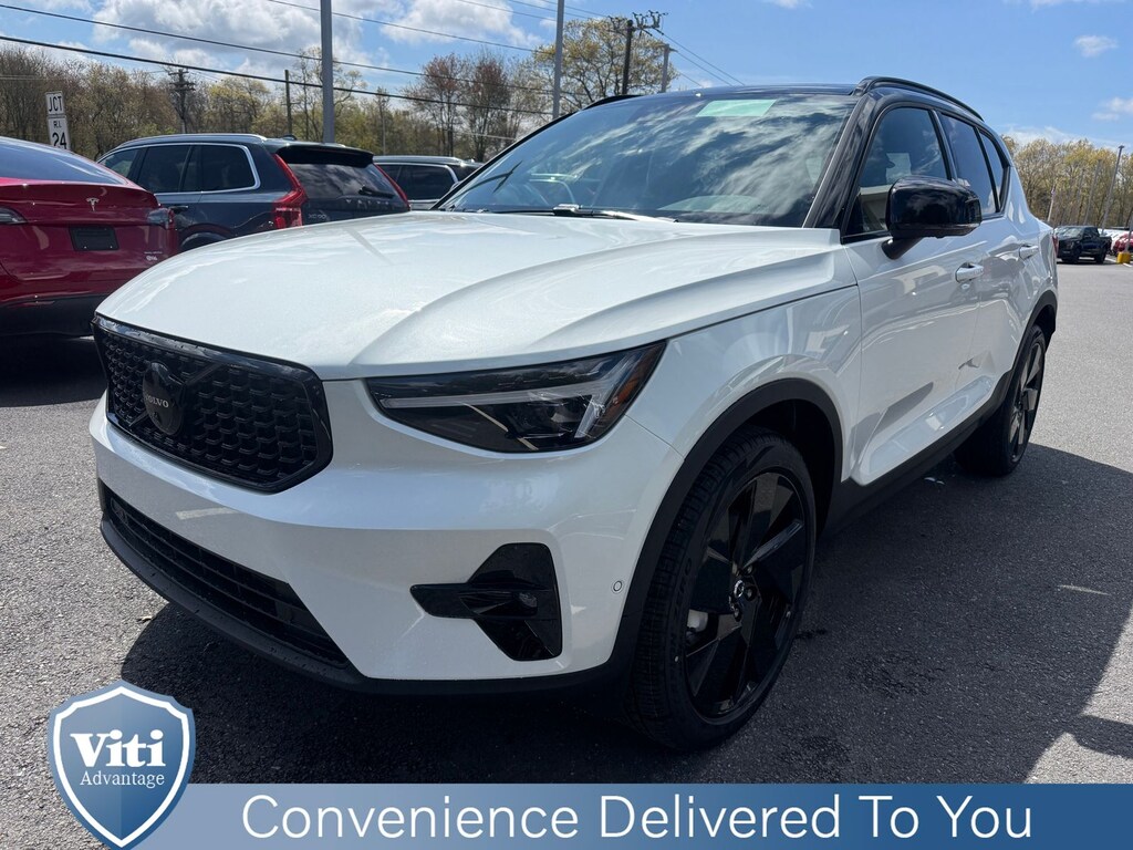 New 2026 Volvo XC40 B5 Ultra Black Edition SUV