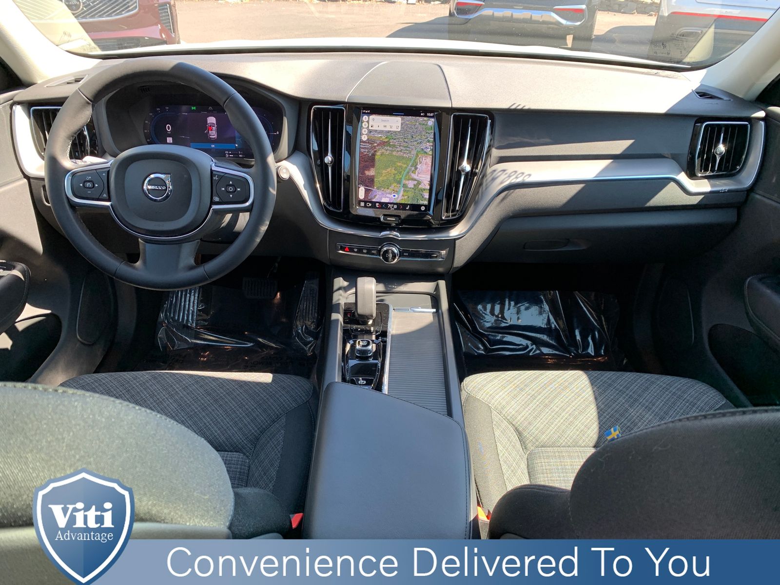 Certified 2024 Volvo XC60 Core with VIN YV4H60DK3R1744869 for sale in Tiverton, RI