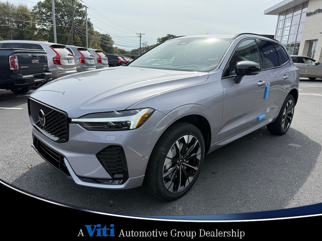 New 2026 Volvo XC60 B5 Plus SUV