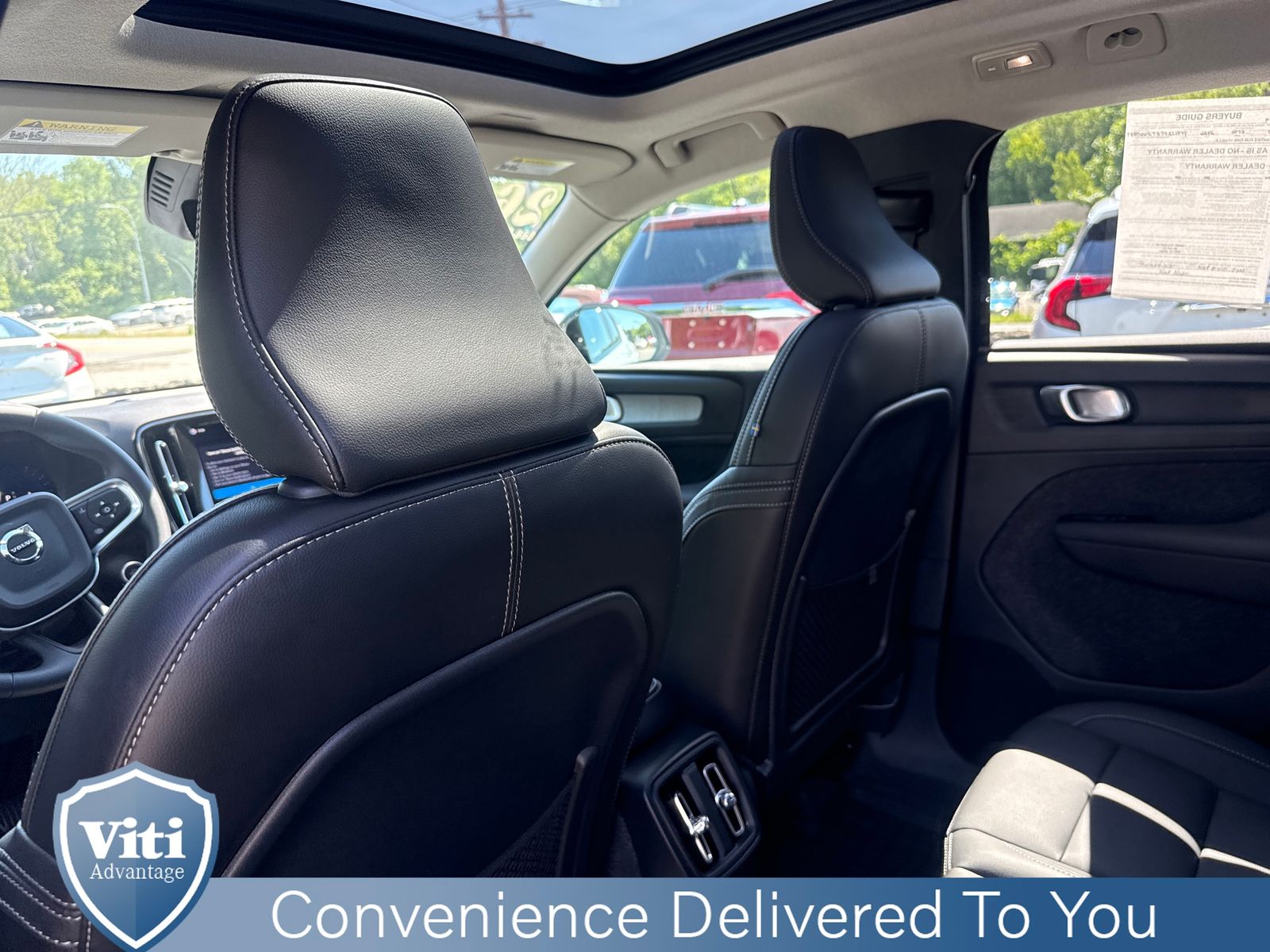 2026 Volvo XC40 Plus - Photo 21
