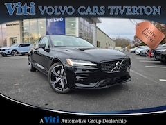 2025 Volvo S60 B5 Plus Sedan
