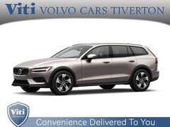 2026 Volvo V60 Cross Country B5 Plus AWD Wagon