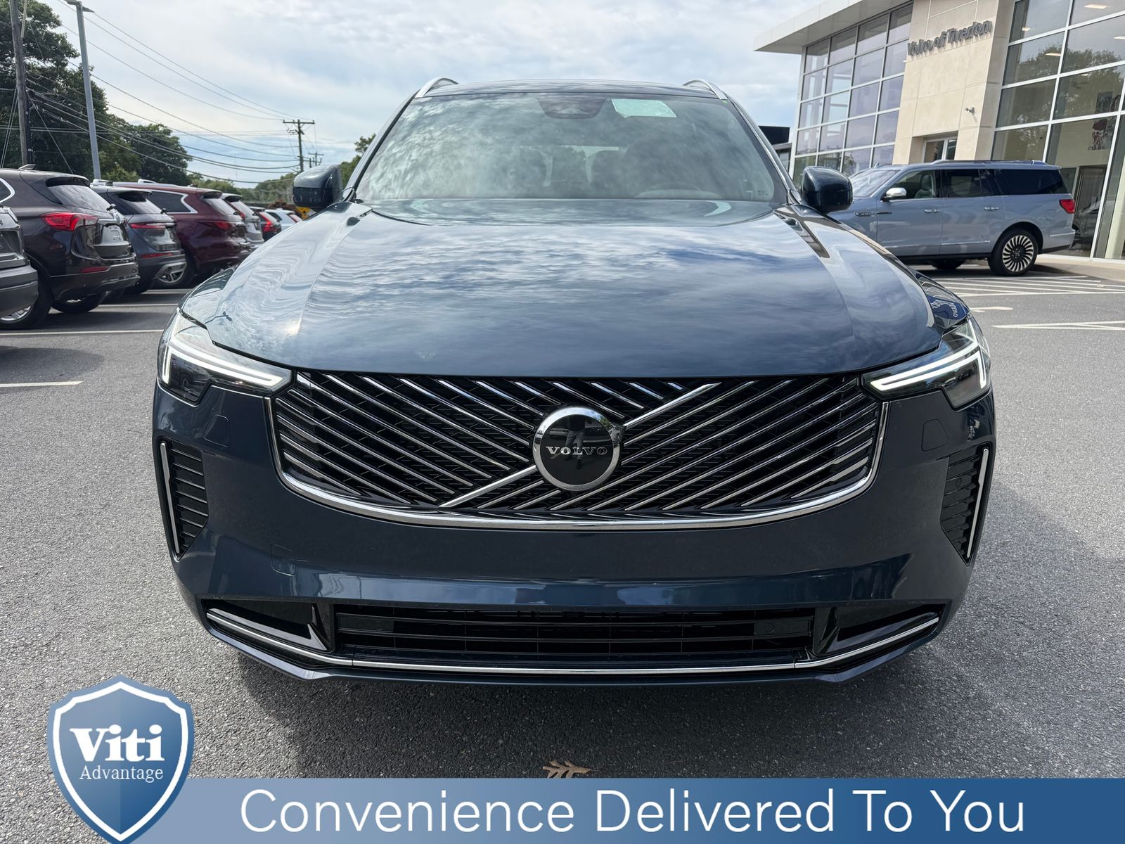 New 2027 Volvo XC90 B5 Core SUV