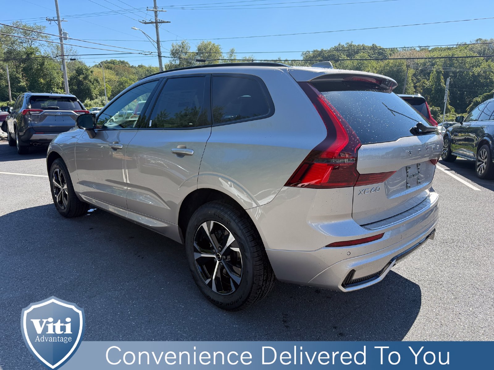 2026 Volvo XC60 Core - Photo 6