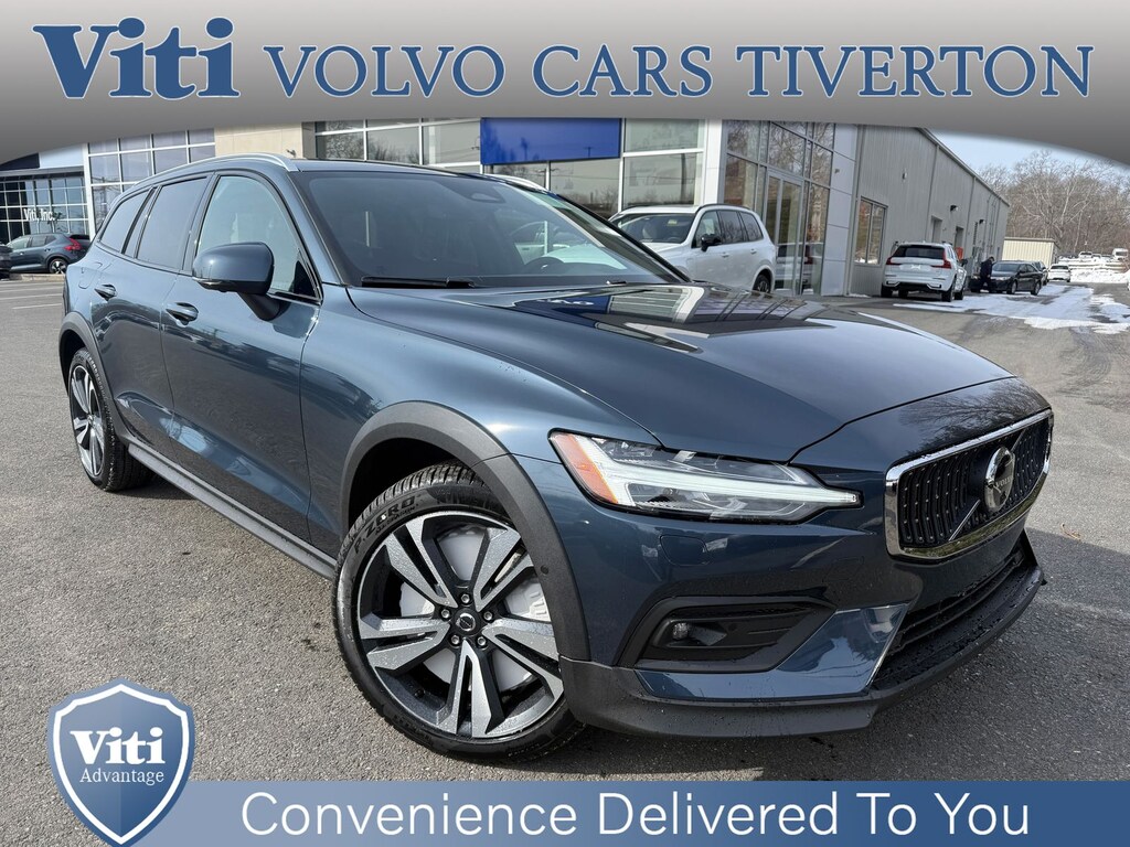 New 2026 Volvo V60 Cross Country B5 Plus Wagon