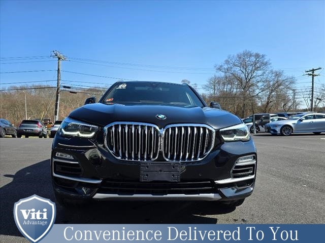 Used 2020 BMW X5 40i with VIN 5UXCR6C09L9C92038 for sale in Tiverton, RI