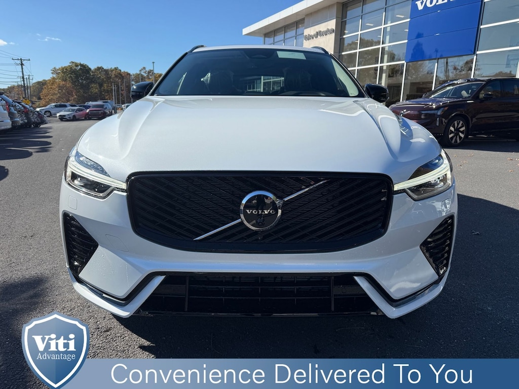 New 2026 Volvo XC60 B5 Plus SUV