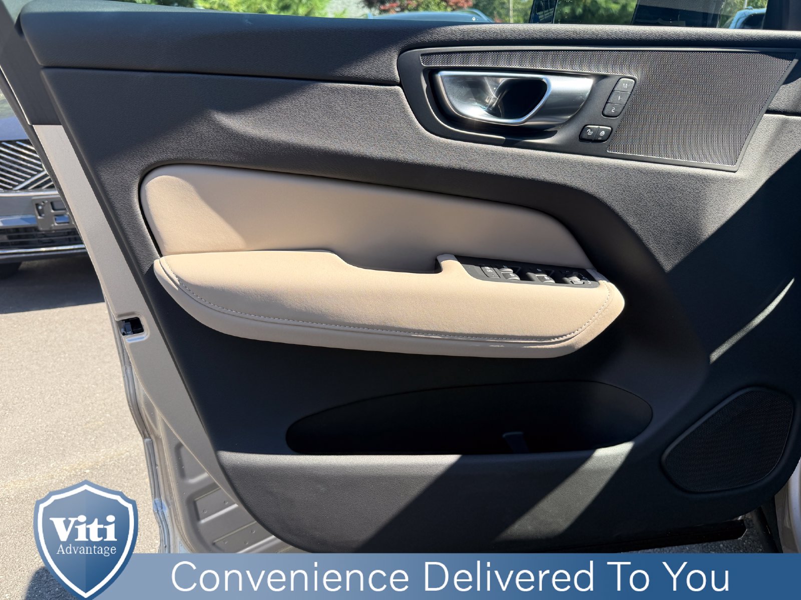 2026 Volvo XC60 Core - Photo 11