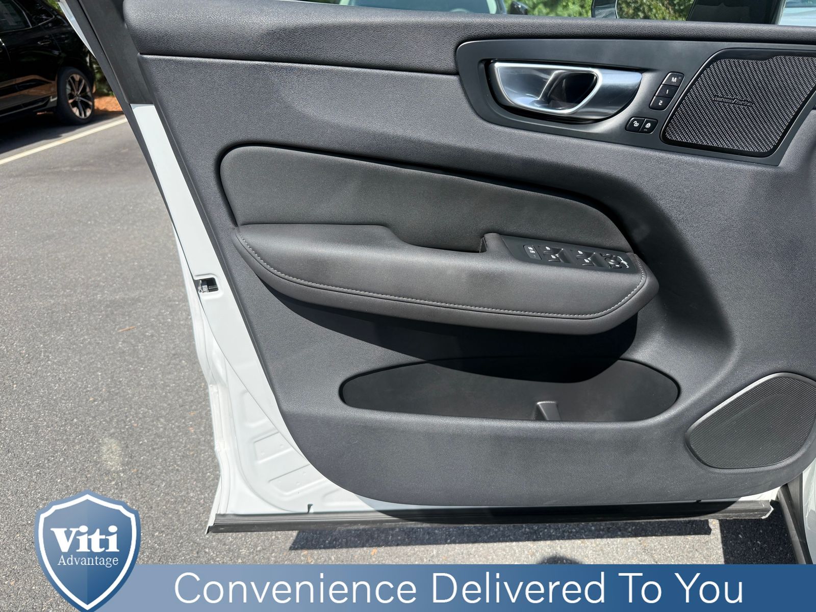 2026 Volvo XC60 Ultra - Photo 16
