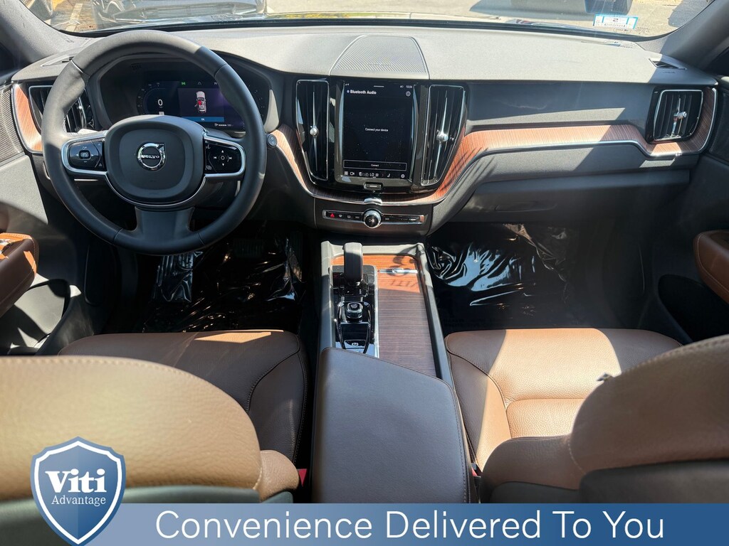 Used 2023 Volvo XC60 B5 AWD Plus Dark SUV