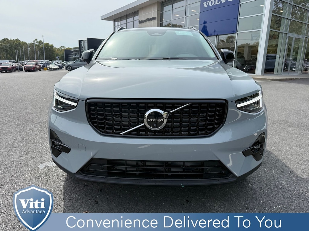 New 2026 Volvo XC40 B5 Plus SUV