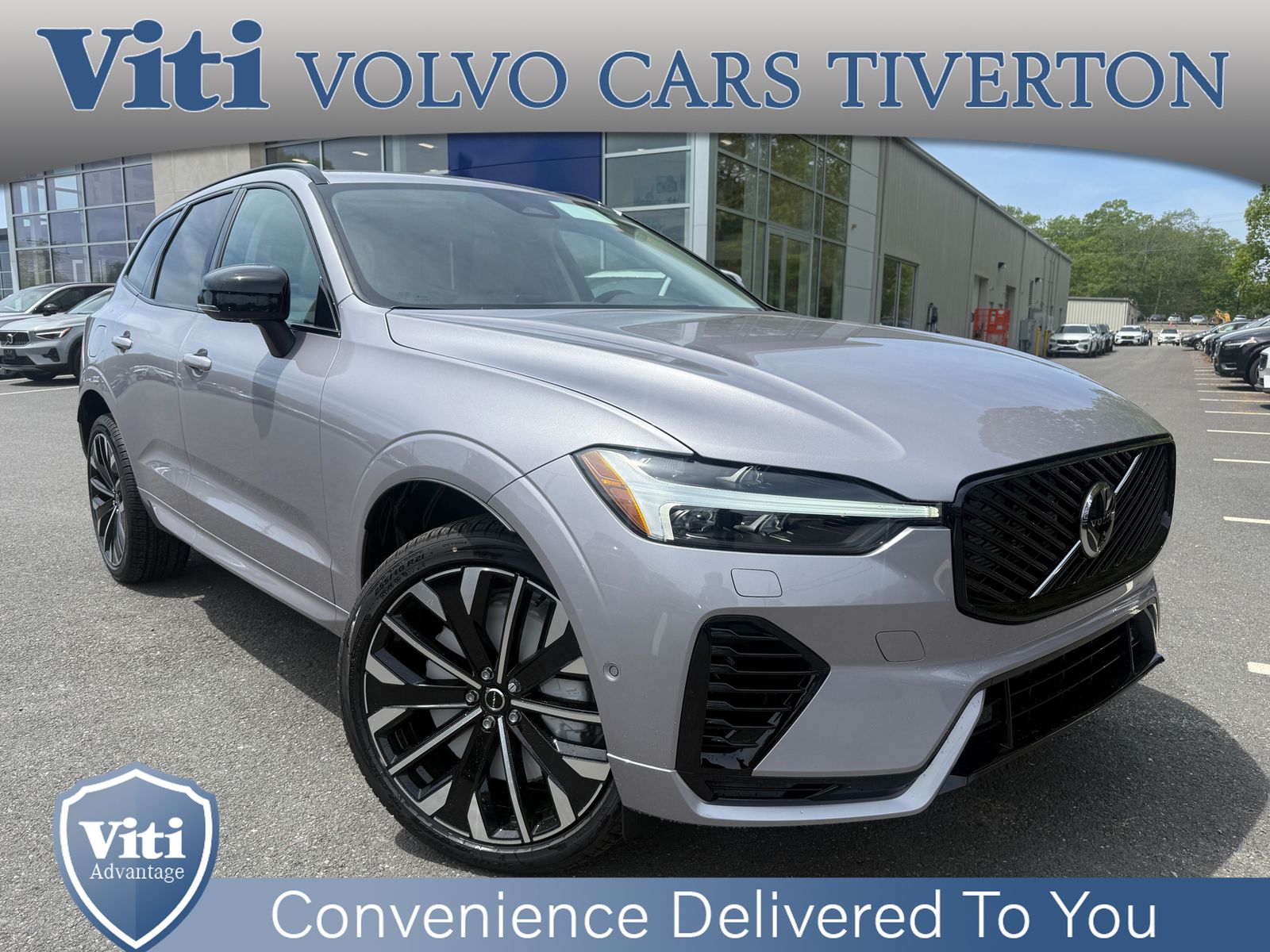 2026 Volvo XC60 T8 Ultra Dark AWD's photo