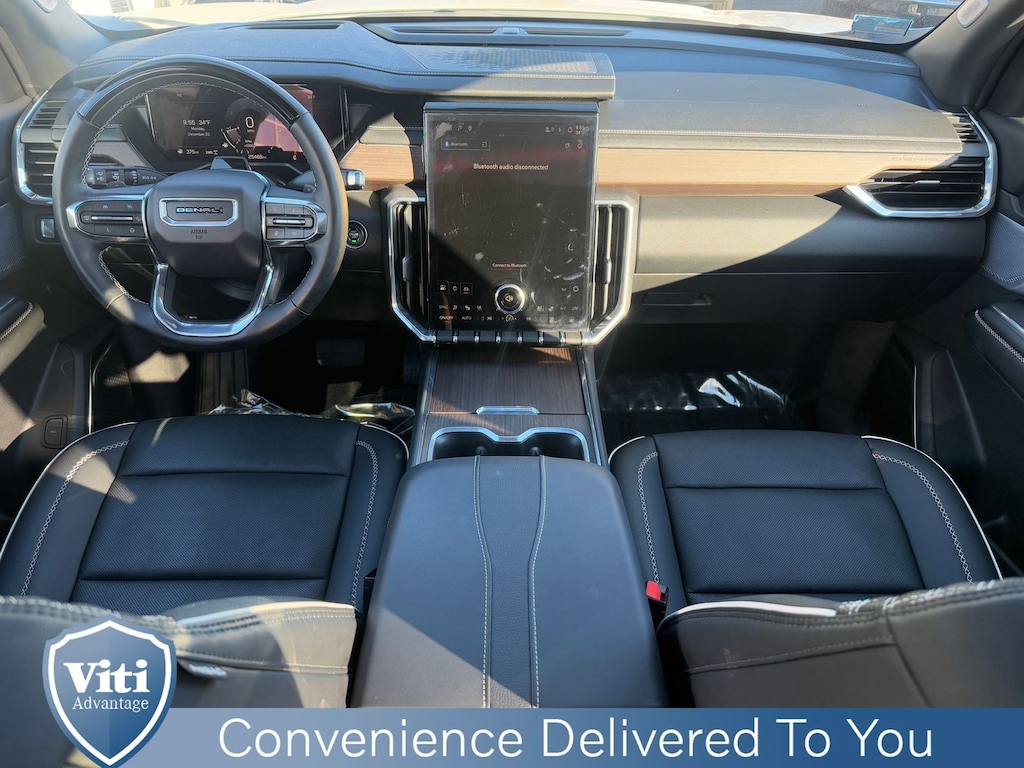 Used 2024 GMC Acadia Denali SUV