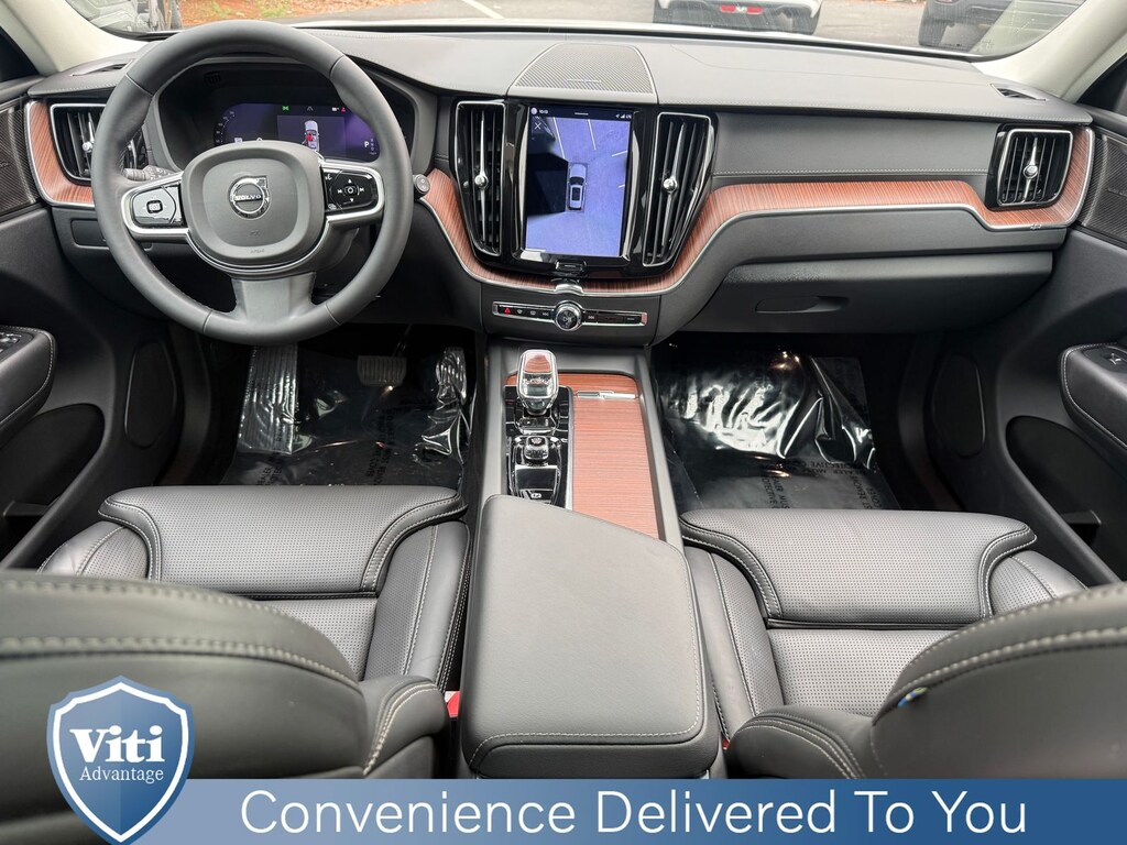 Certified 2023 Volvo XC60 B6 AWD Ultimate Bright SUV