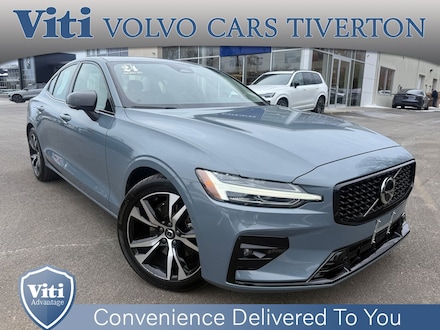 2024 Volvo S60 B5 Plus Dark Sedan